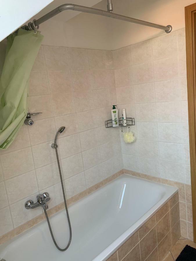 Apartment Pozsonyfehéregyház Kültér fotó