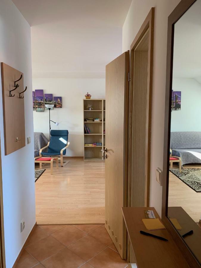 Apartment Pozsonyfehéregyház Kültér fotó